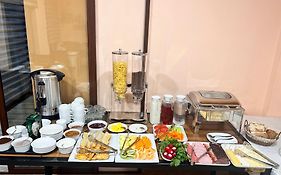 Marnar Hotel
