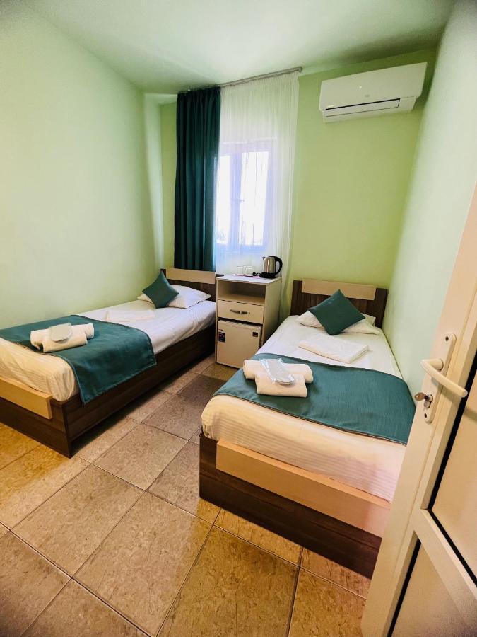 Marnar Hotel Yerevan Exterior photo